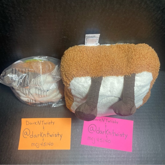 BNWT SET OF 2 JELLYCAT TOAST LARGE AND SMALL PLUSH - Picture 4 of 11